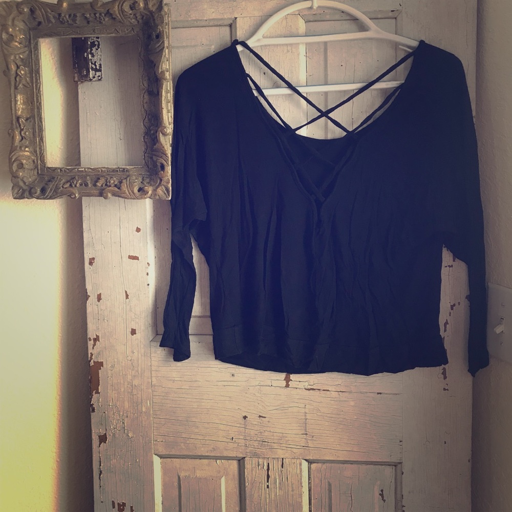 3/4 sleeve black low cut back shirt